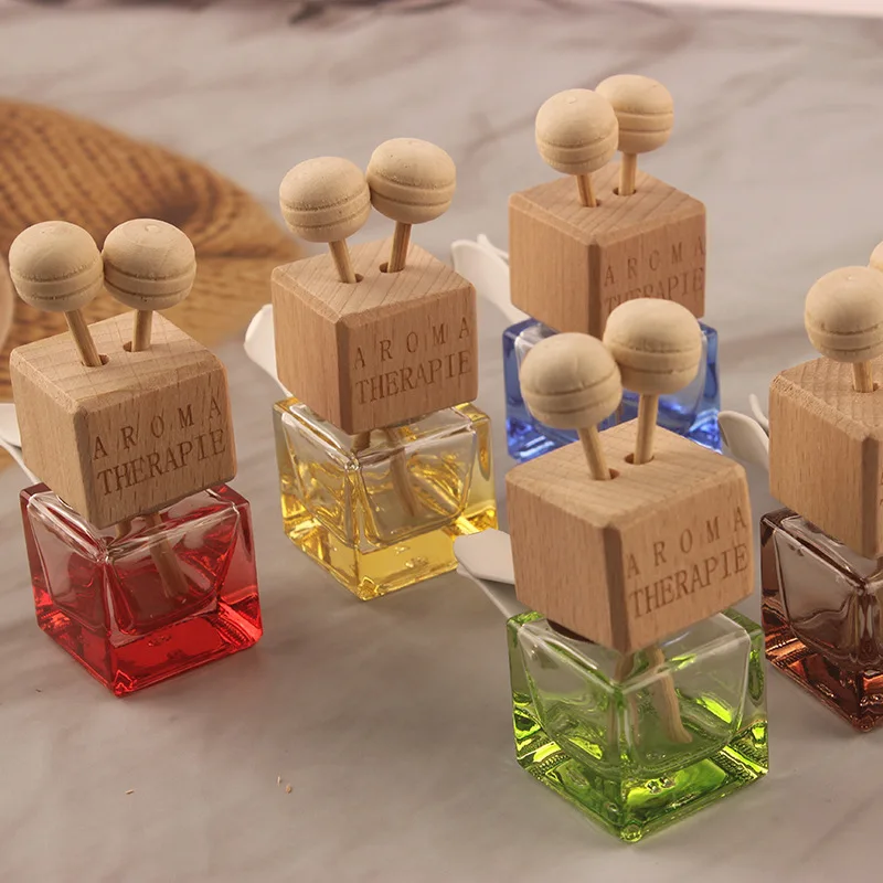 Perfume Bottle Stained Glass Car Aromatherapy Diffuser Bottles Mini Car Air Freshener Diffuser Pendant Scent for Caravan Office