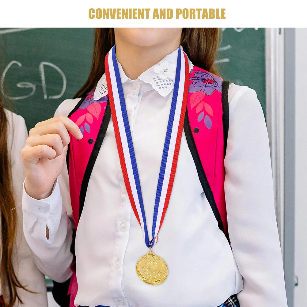 12 قطعة من ميداليات كرة القدم للأطفال مجموعة جوائز الذهب والفضة والبرونز مثالية للأحداث الرياضية ومسابقات الشباب والأنشطة الجماعية