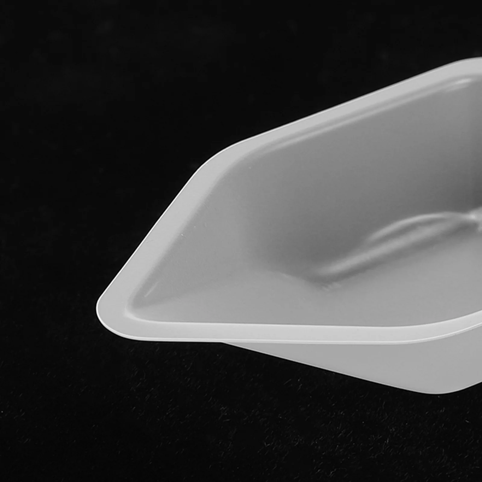 

10Pcs Weighing Boats Plastic Powder Dishes Laboratory Reusable Lightweight Practical Safe Weighing Boats for Powder