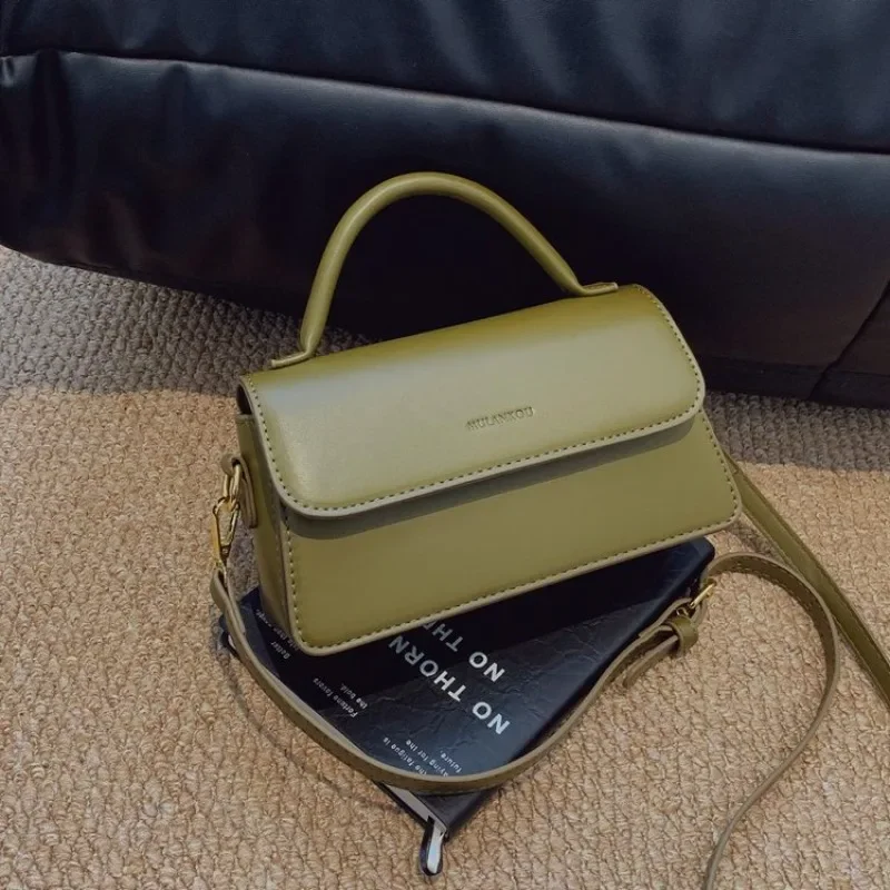 Luxury Designer Simple Vintage Leather Diaper Bags For Women Elegant Large Capacity Crossbody Shoulder Bag Trendy Fashion