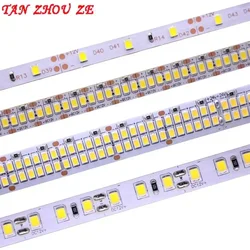 LED-Streifen 2835 SMD 240 LEDs/m 5M 300/600/1200 LEDs DC12V Hochhelles flexibles LED-Seilbandband Licht Warmweiß / Kaltweiß