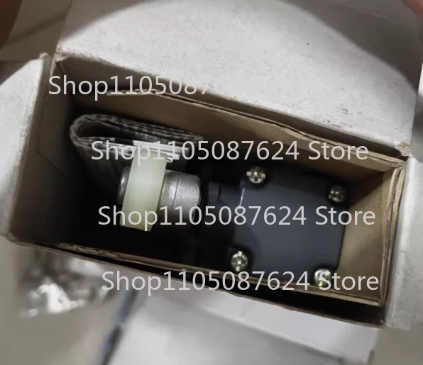 1pc For OMRON D4B-4111N Programmable Programmable Logic Controller Module D4B4111N