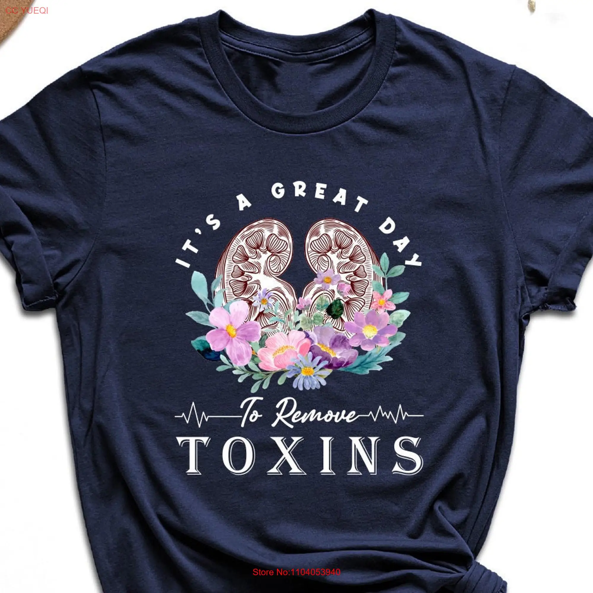 Футболка с цветочным принтом для избавления от токсинов