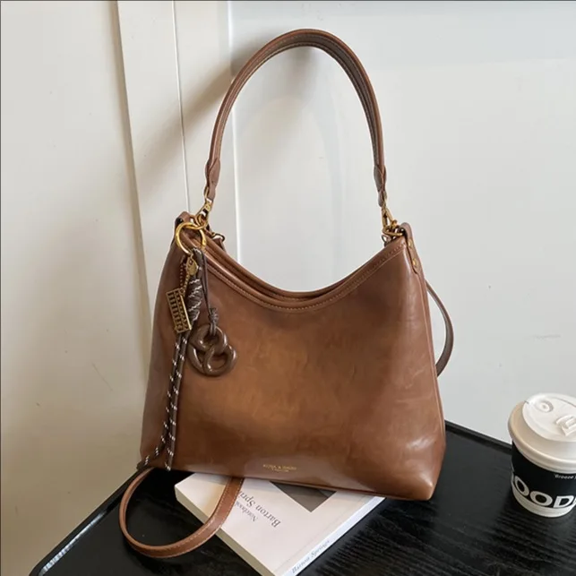 

2025 New Fashion Tote Bag for Women Luxury Designer Minimalist Square Crossbody Bag Stylish Shoulder Bag Casual Chic Handbag