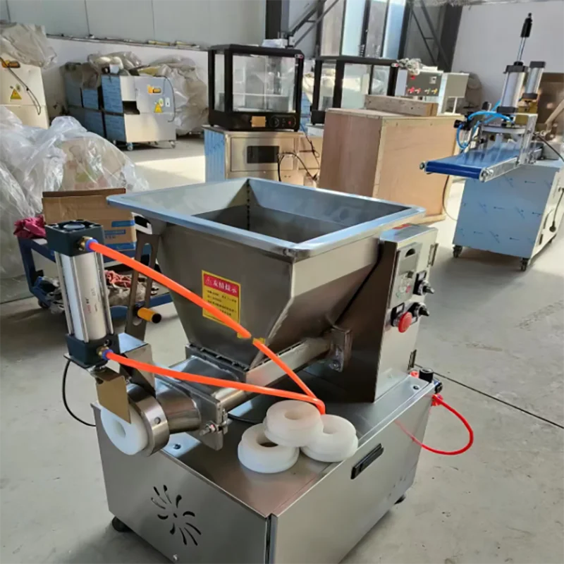 

Промышленная машина для точной формовки и нарезки теста для зерновых продуктов, коммерческая машина для обработки теста, оборудование для производства лапши напрямую от производителя