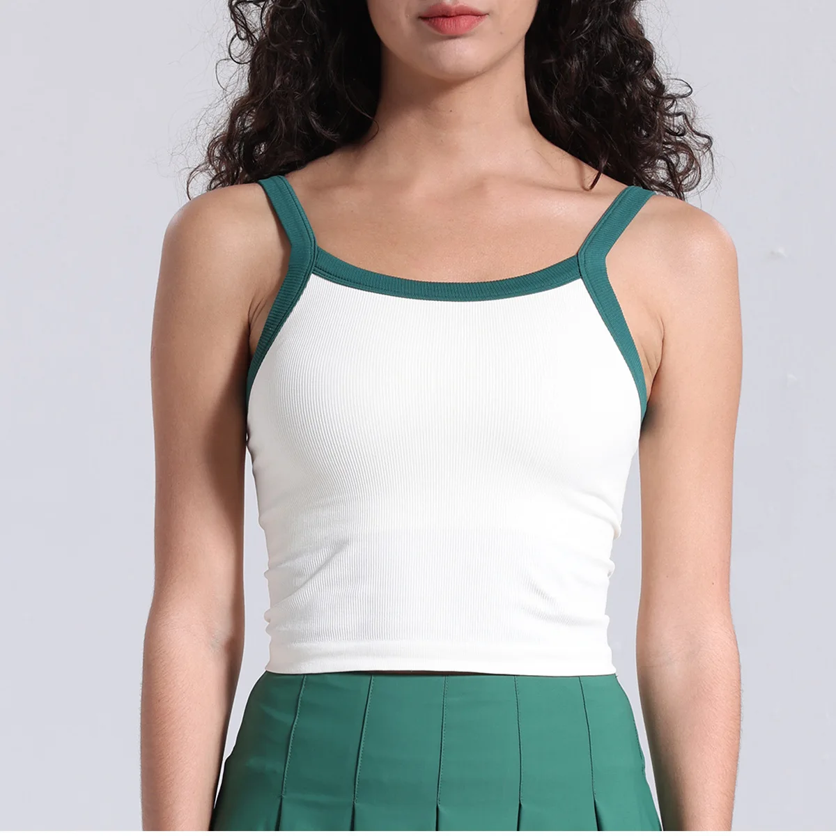 

Высокоэластичная цельная чашка для женщин, йога с противоударной нагрудной подушечкой, топы на бретелях, дышащий, приятный для кожи жилет для тренировок в тренажерном зале для фитнеса