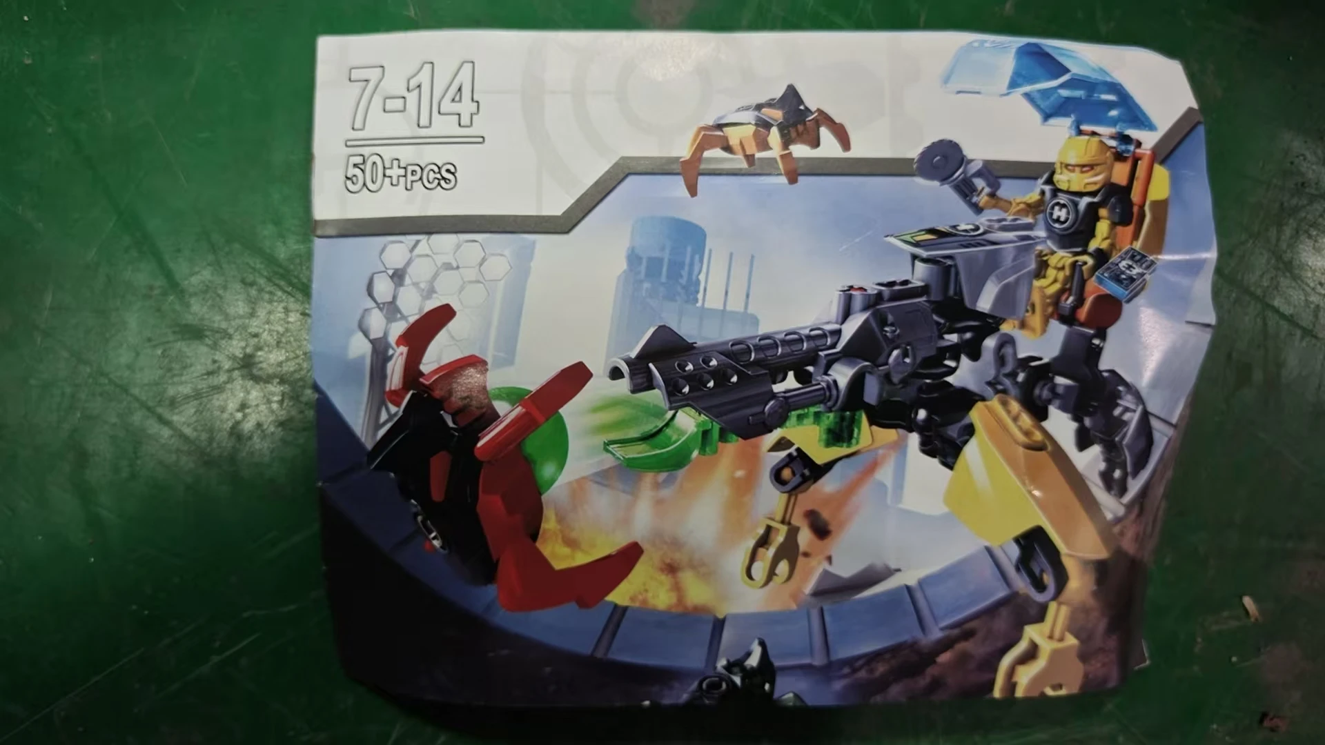 

50+шт Evo Walker 306-1 49+шт KSZ Hero6 Jaw Beast Vs. Stormer 306-2 Строительные блоки Сборка кирпичей для детей