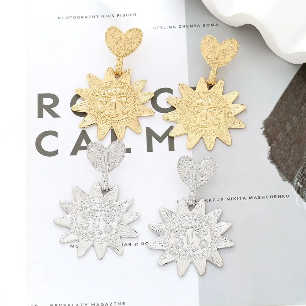 Banquet Mental Heart Sun Dangel Earring Elegant Simplicity Face Sunflower Earrings Retro Fashionable Ear Stud Women