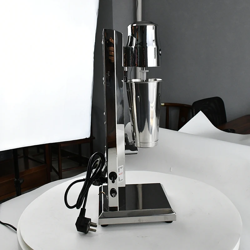 

Portable Electric Milkshake Maker Smoothie Blender USB Rechargeable 500ML For Home Kitchen Travel