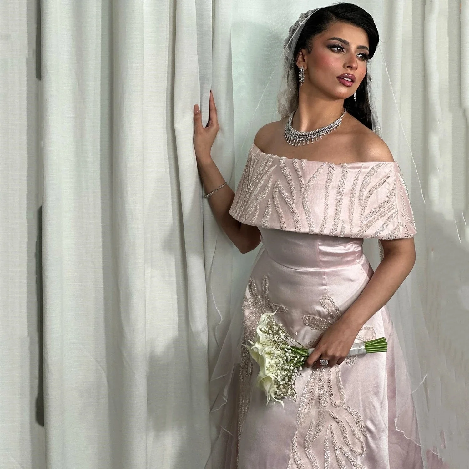 

Pink Beaded Women Long Bespoke Occasion Gown Evening Dresses Prom Pastrol Unisex Jersey Retro Dubai Saudi Arabic Customized