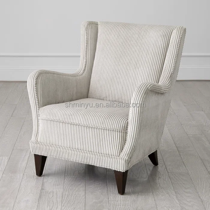 Jednomiejscowy fotel wypoczynkowy w stylu francuskim Szeroka sztruksowa tkanina z aksamitną aksamitną gąbką wypełnioną sofą Chesterfield dla hoteli