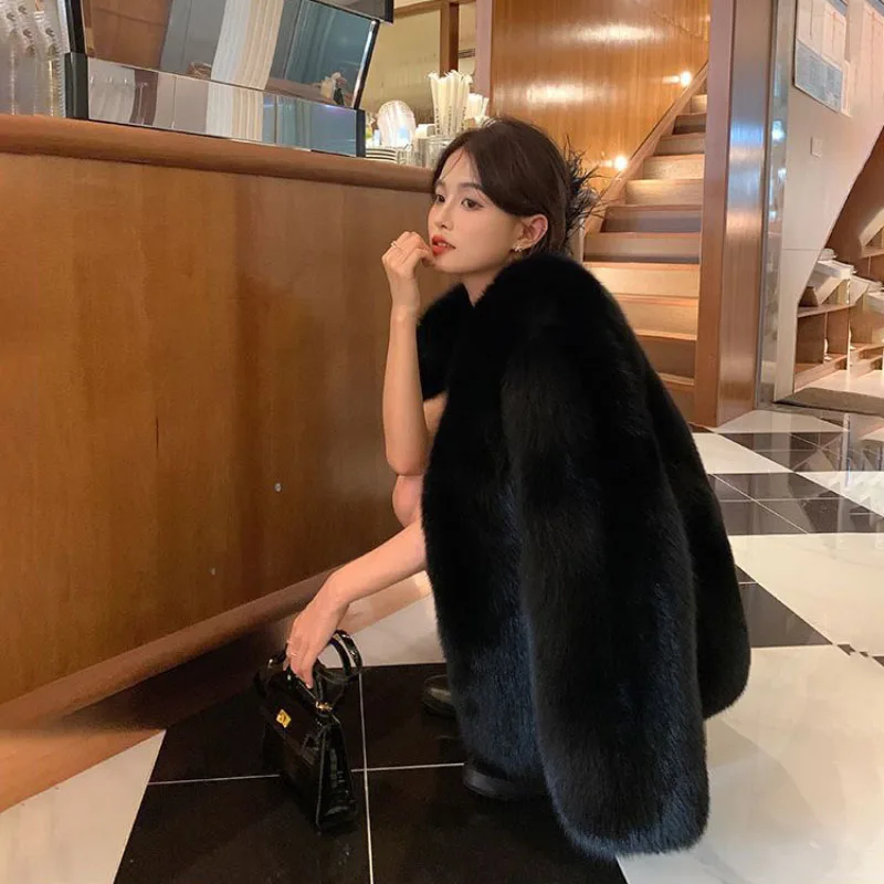 Formal Fur Jacket Women\'s Short Overcoat 2023 Autumn Winter New Loose Fox Mao Mao Fur Coats Female Thicken Warm Parker Coat