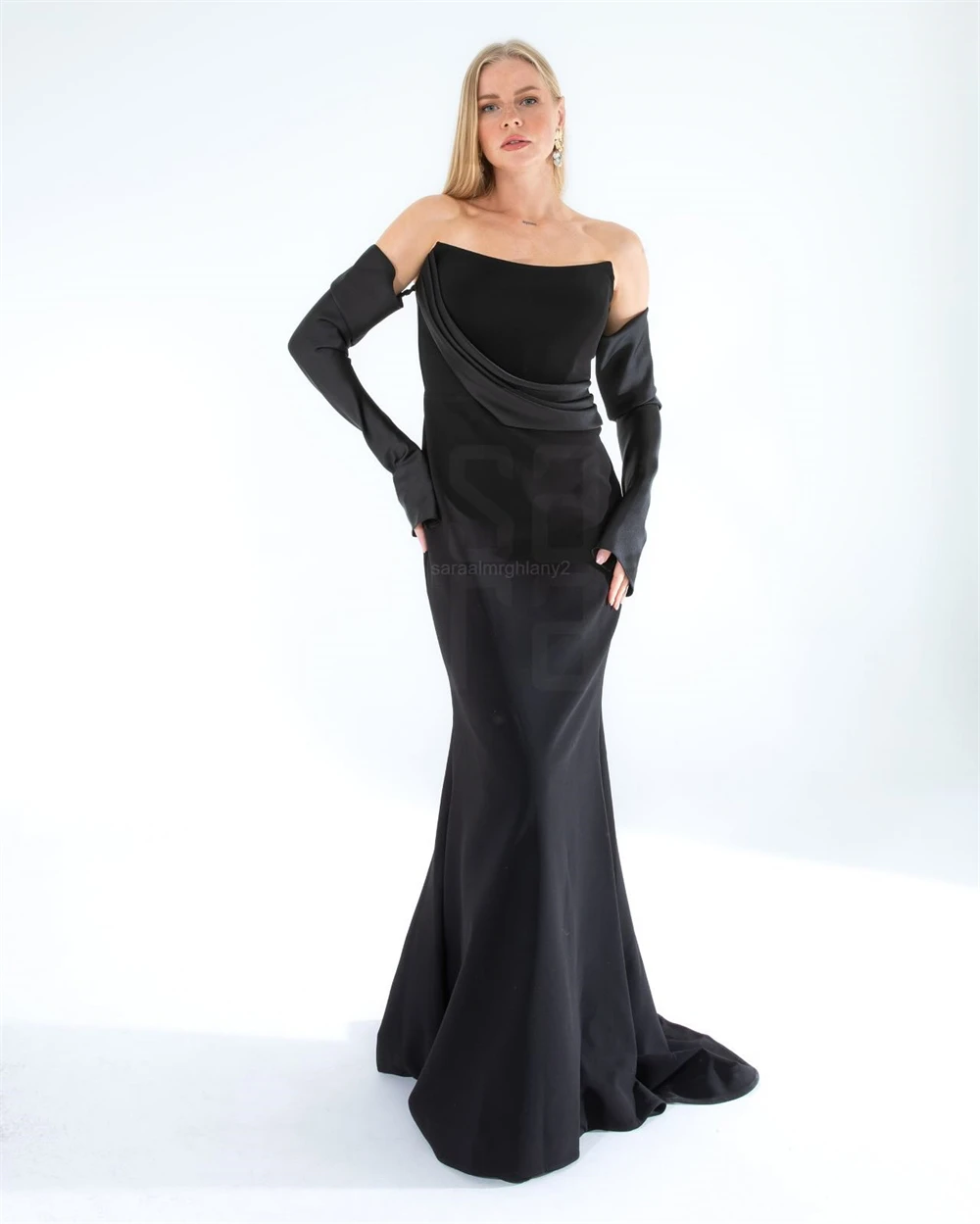 

Сексуальное черное атласное вечернее платье по индивидуальному заказу, классические платья для выпускного вечера без бретелек, изысканные платья со шлейфом для особых случаев