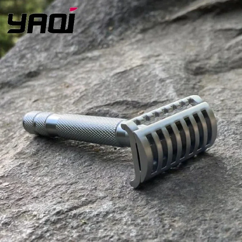 YAQI KNIGHT-HELMET Men's DE Safety Razor with Stainless Steel Handle Razor Head for Smooth Shaving