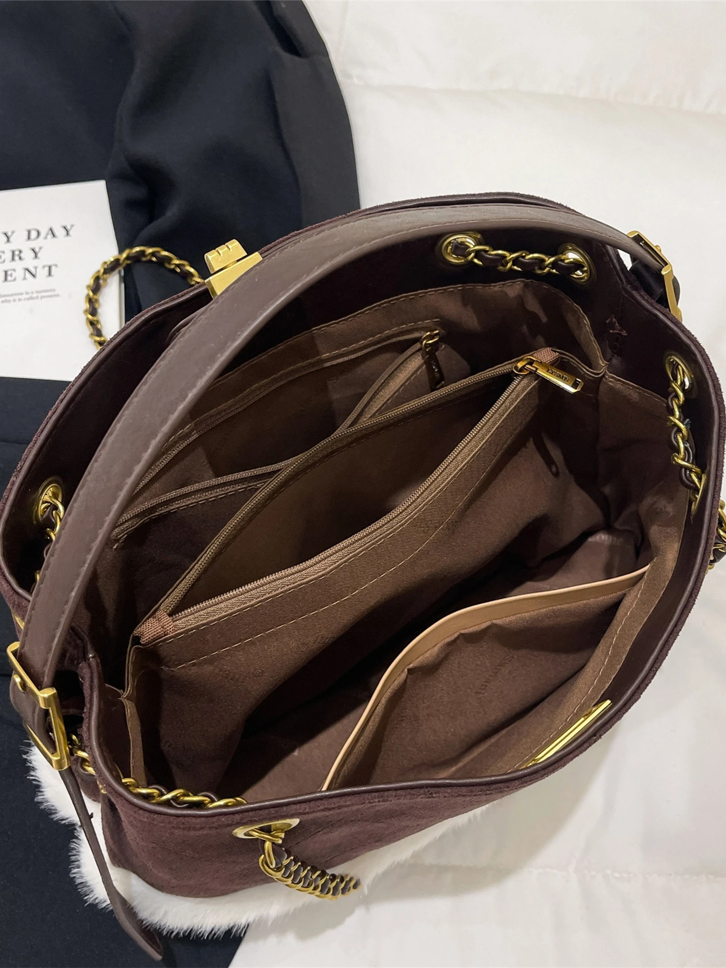 borsa-a-catena-con-id-diamante-di-fascia-alta-di-grande-capacita-con-cerniera-multiuso-faionable-nuova-borsa-da-donna-alla-moda-2025