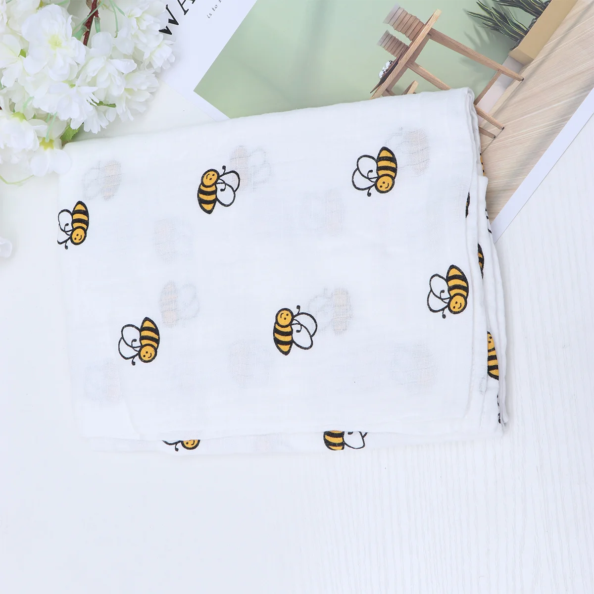 

Newborn Baby Cotton Blanket Bee Pattern Infant Swaddle Soft Comfortable Breathable Stroller Nursing Cover Crib Sheet Gift