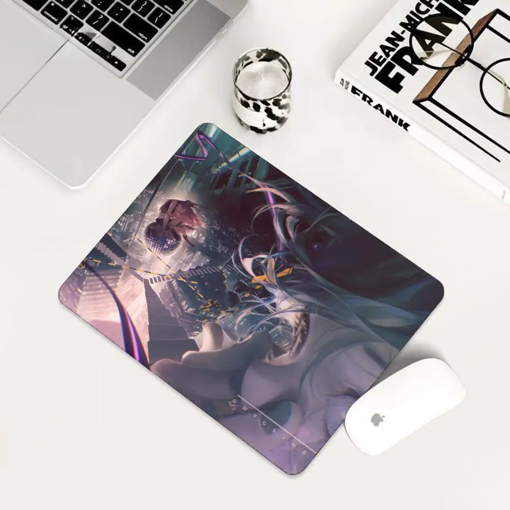 Cool H-Hatsunes M-MikuS Mouse Pad Cartoon rubber Small mouse pad desktop computer office keyboard e-sports ROGs game