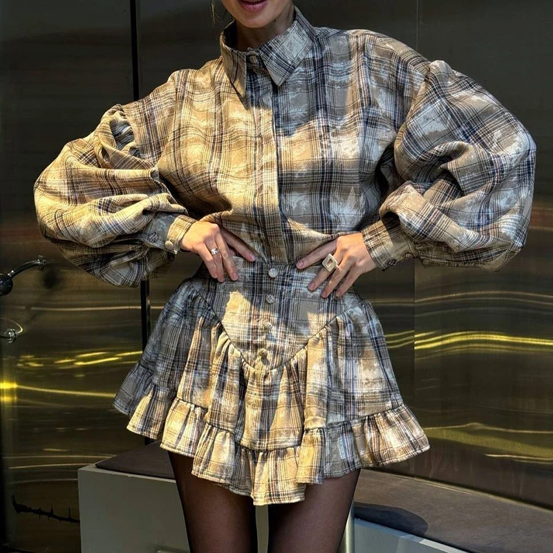 

Casual Lapel Button Shirt Commuting Suits Elegant Ruffle Edge Mini Skirt Outfits Spring Plaid Print Loose Women's 2 Piece Sets