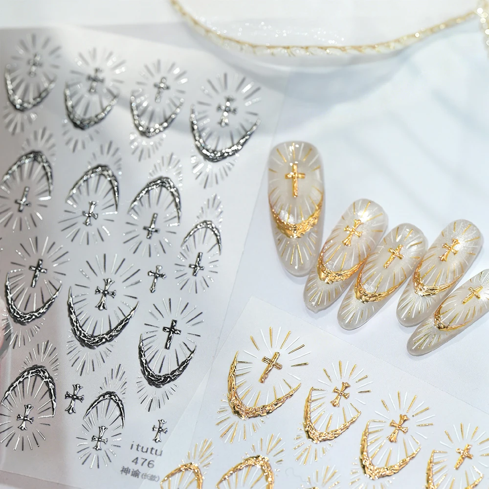 1 stks Donker Kruis Heilig Licht Nail Art Stickers Goud Gestempeld Franse Lijnen 3D Zelfklevende Nail Decals DIY Stralende manicure Sliders