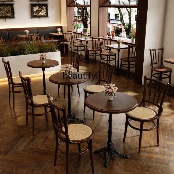 E153 Vintage Solid Wood Cafe Table and Chairs Dessert Shop Chairs Integrated Western Restaurant Dining Table and Chair Set