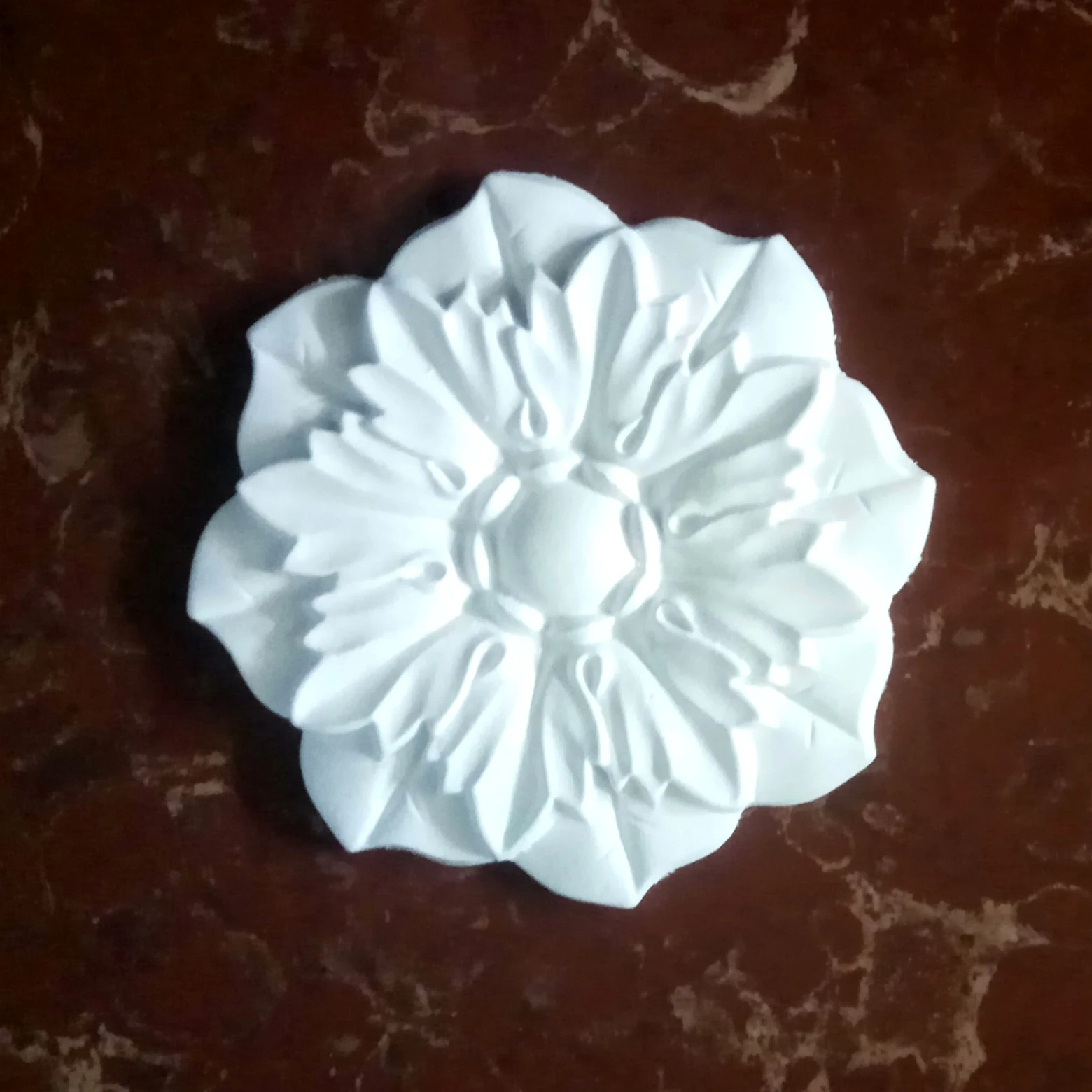 European style PU Applique Ceiling Rose Decoration Poly Urethane Furniture decor Wall Veneer Portal Ornament Moulding Rosette