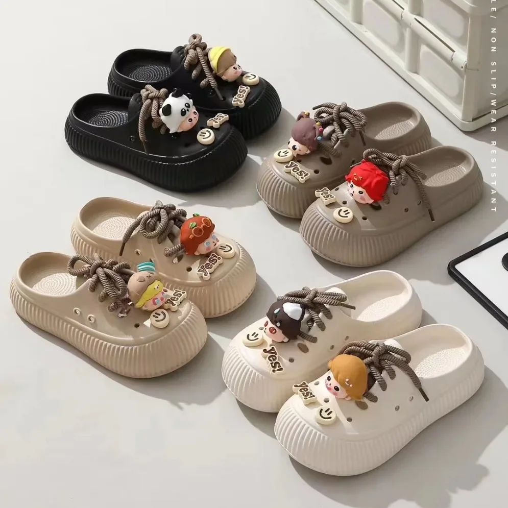 2024 new women's sandals platform cute cartoon summer beach flip-flops girl bathroom shoes fashion slippers