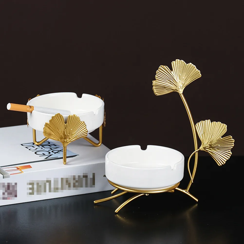 

Креативная белая керамическая пепельница для сигарет, стильный офисный декор, контейнер для окурков