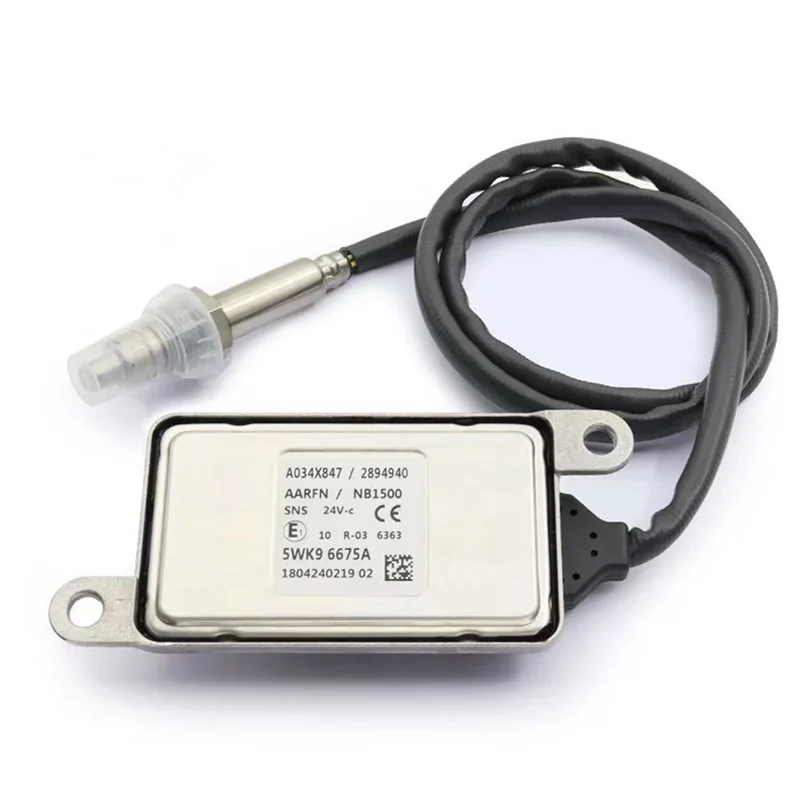 

A30P-5WK96675A Truck Nitrogen Oxide Sensor NOX Sensor 24V For Cummins ISBE 4B ISB QSB ISF DAF LF45 LF55 Euro 4/5 6 2894940