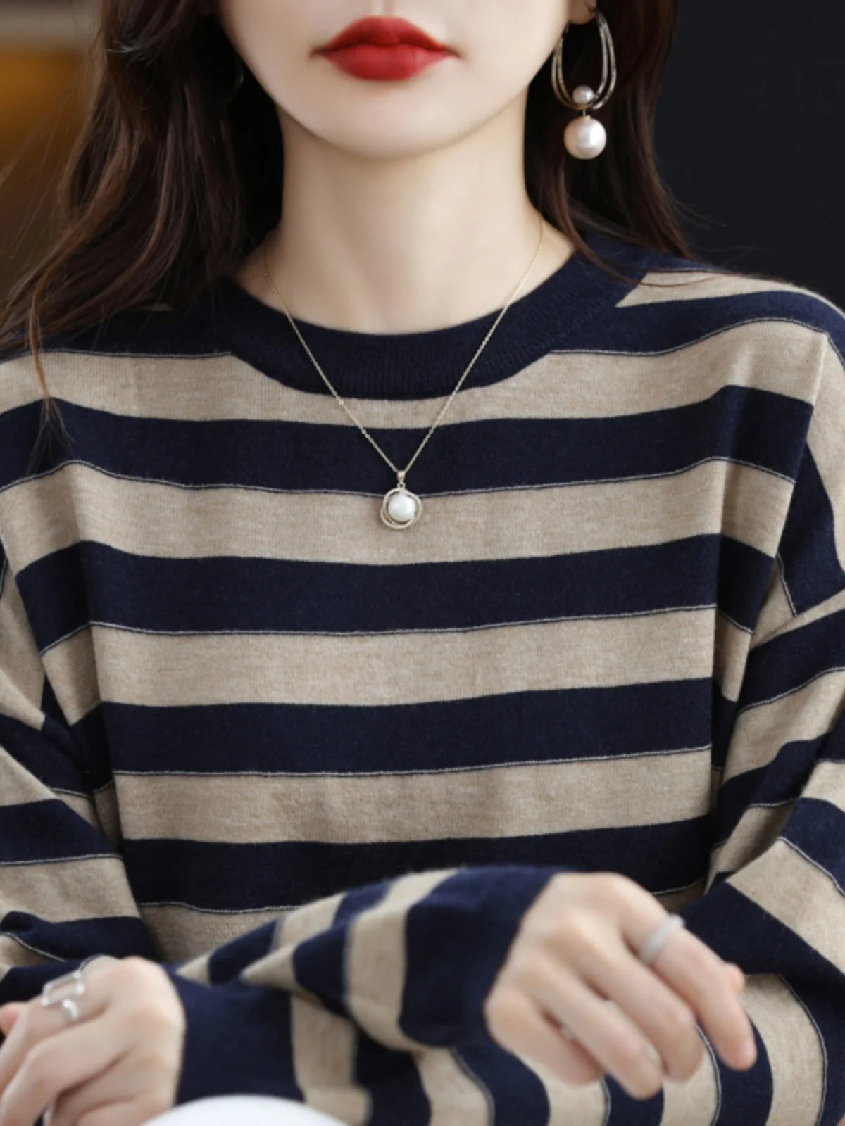 

Camere Sweater Striped Women's Autumn Winter Loose round Ne Pullover Knitted Wool Yarn Top Youthful Inner Wear Base Layer