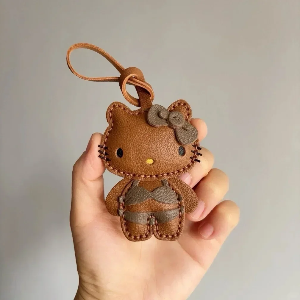Cartoon Sweet Leather Bag Pendant High-End Backpack Keychain Phone Hanging Chain - Birthday Gift for Girlfriend view 4