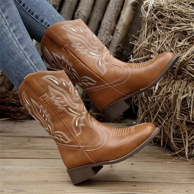 Autumn/Winter 2024  Western Cowboy Boots All-in-one Adult Women\'s Boots Embroidered Sleeve Rider Motorcycle Boots Mid-calf Boots