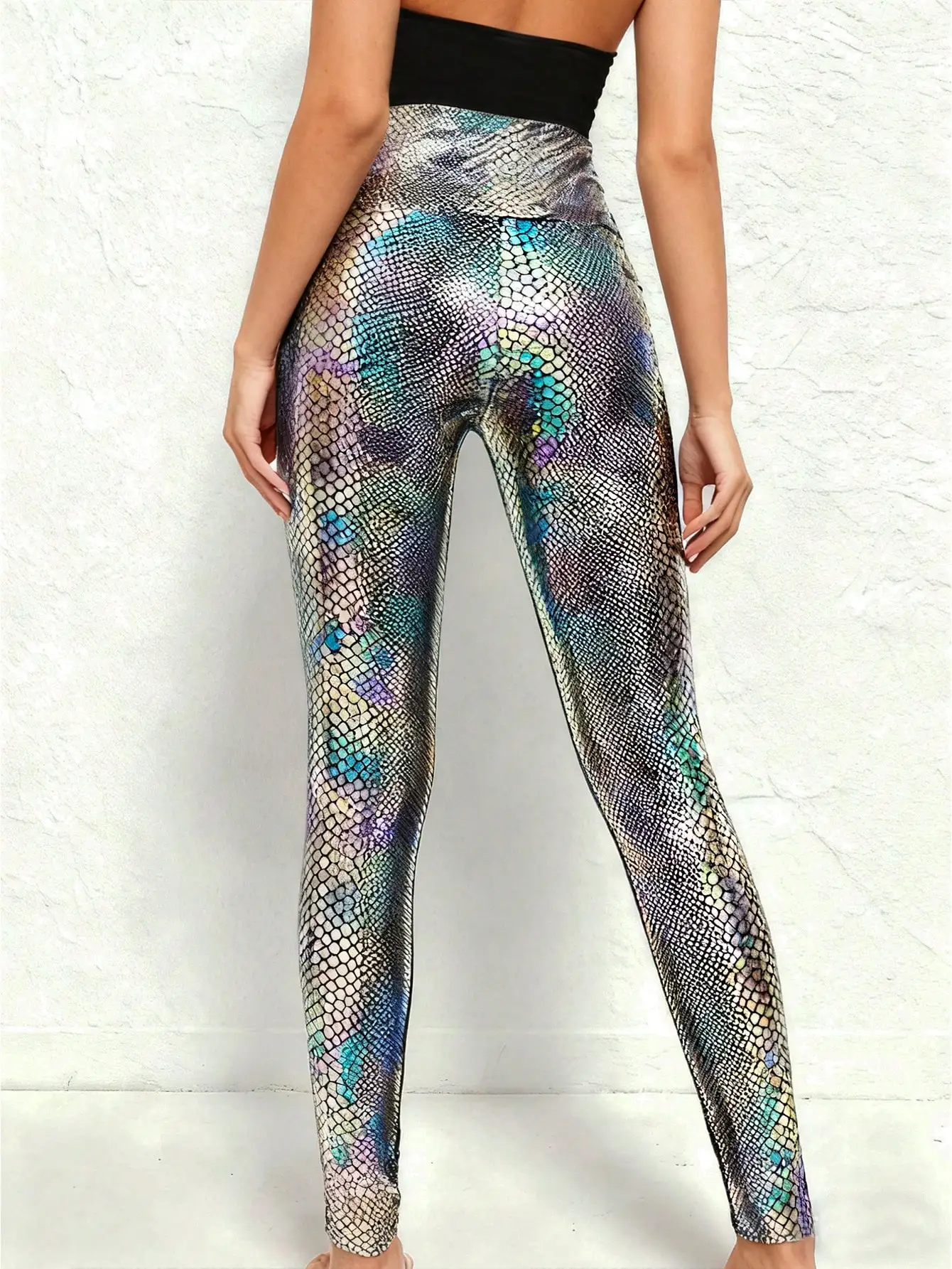 High-waisted Dazzling Snake Pattern Gold-embossed Leggings Sexy Figure-hugging Individual Outerwear Tight Pants For Women