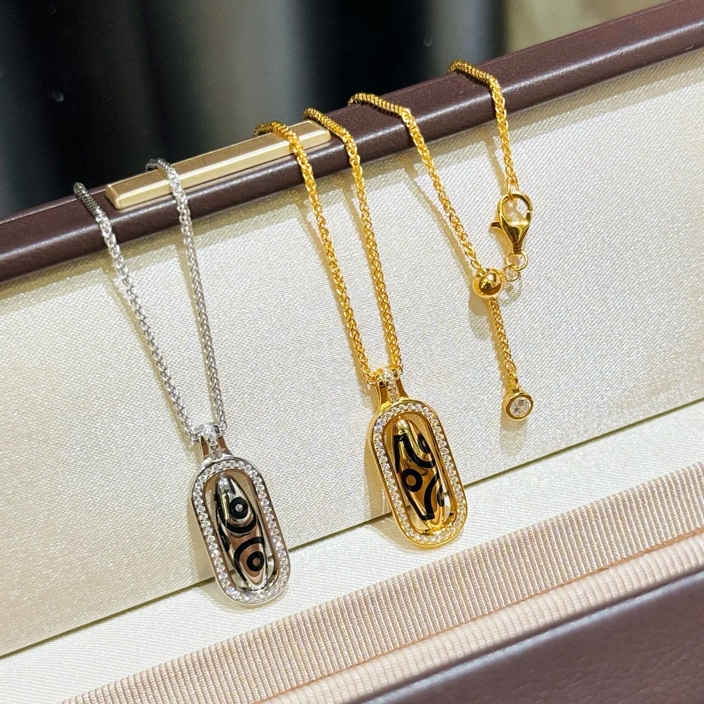 

100% 925 Sterling Silver AAA Zirconia A Lucky Bead That Can Rotate Penadnts Necklace For Women Fine Jewelry