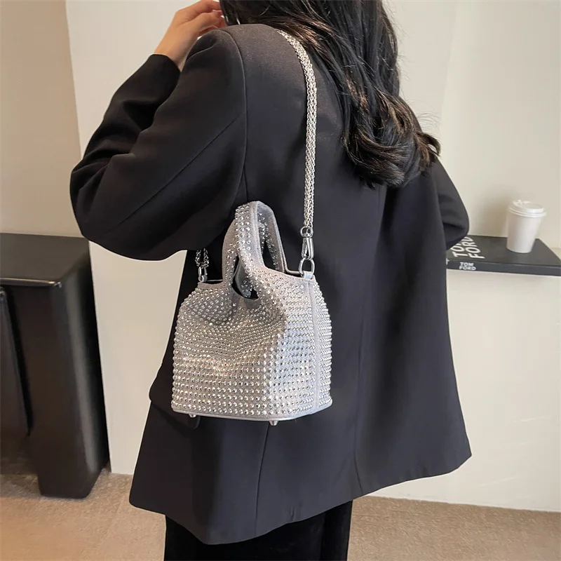 Vintage Women Bucket Bags Faux Diamond Casual Handle Bags Large Capacity Female Daily Chain Shoulder Bag Lady Handbags