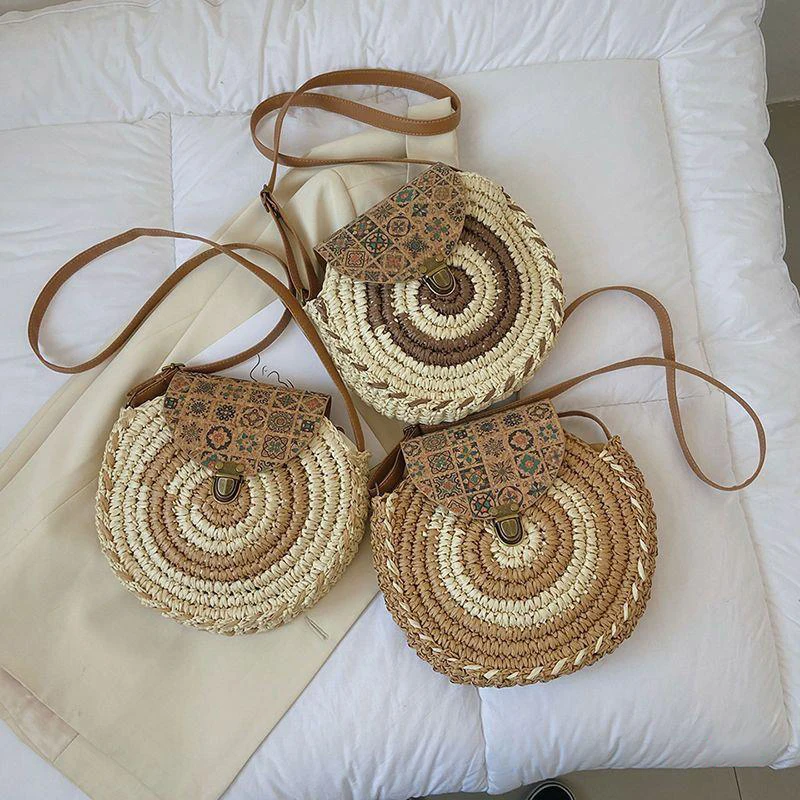 Round Straw Bag Women Woven Beach Crossbody Bag Ladies Rattan Handmade Shoulder Bag Bohemian Design Small Handbag