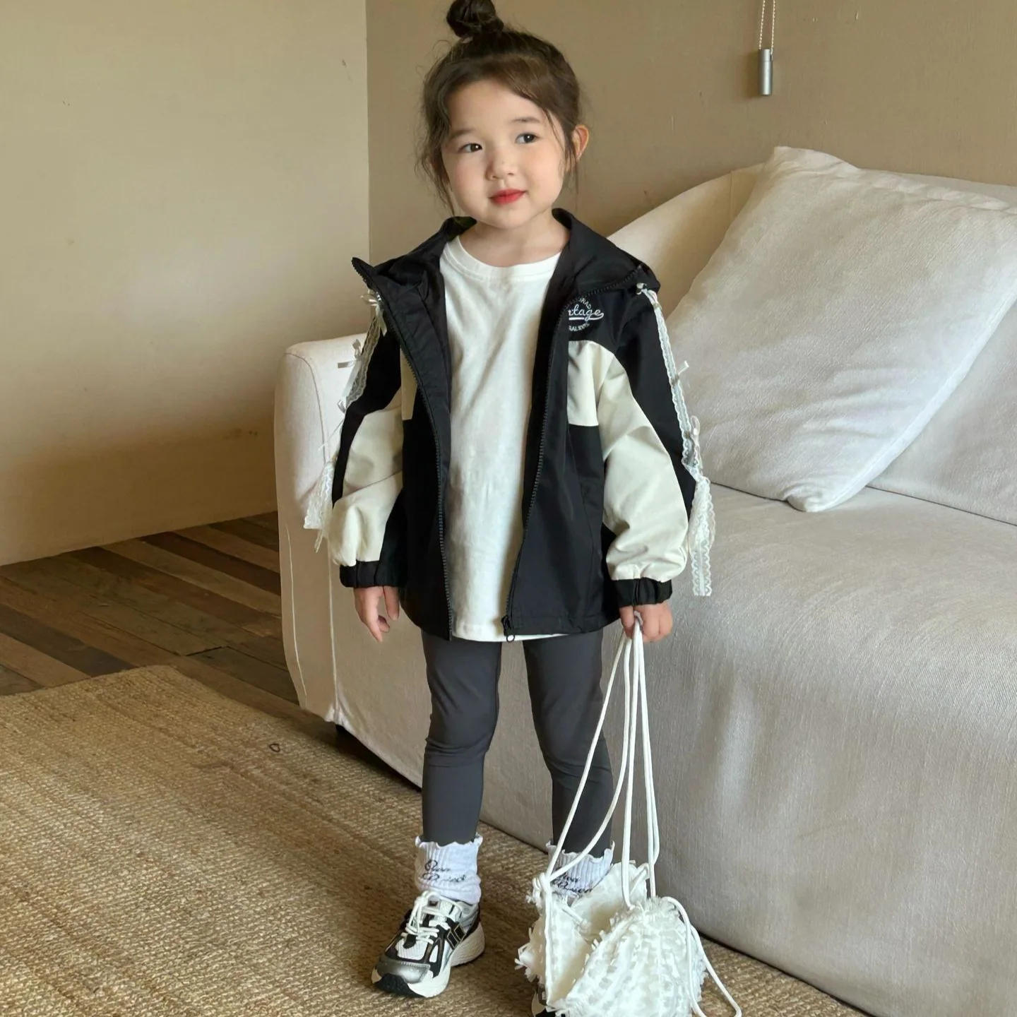 2024 Autumn New Children's Clothing Korean Edition Children's Clothing Girls' Lace Bow Hoodie Coat Color blocked Coat