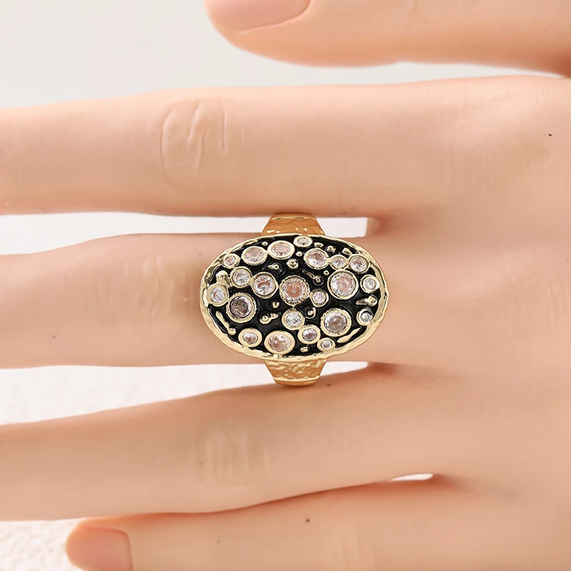 Vintage Scattered Shiny Synthetic Zirconia Delicate Golden Ring for Women Elegant Luxury Banquet Festival Handmade Jewelry Gifts