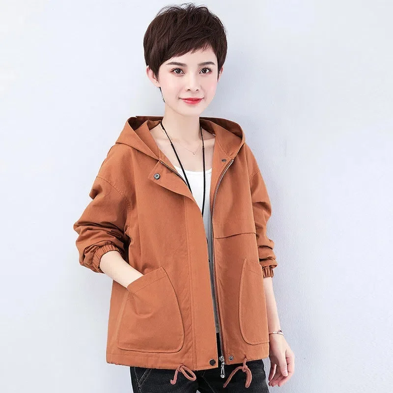 Dupla camada feminina primavera outono jaqueta forro coreano blusão com capuz jaqueta curta de meia idade feminino algodão trench coat