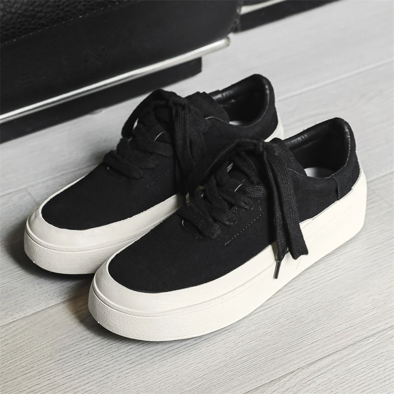 

Men's Low Top Sneakers Lightweight Non-Slip Comfort Causal Walking Shoes for Male