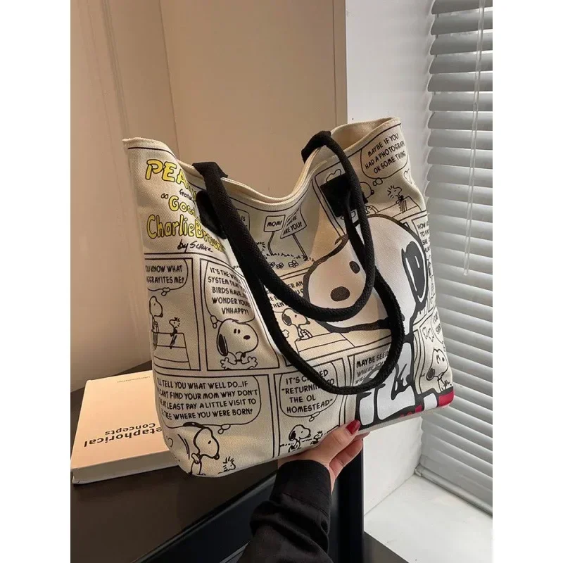 Canvas Bag Women High Capacity Bag Fashion Cartoon Snoopy Handbag Versatile One Shoulder Tote Bag Christmas Present for Girls