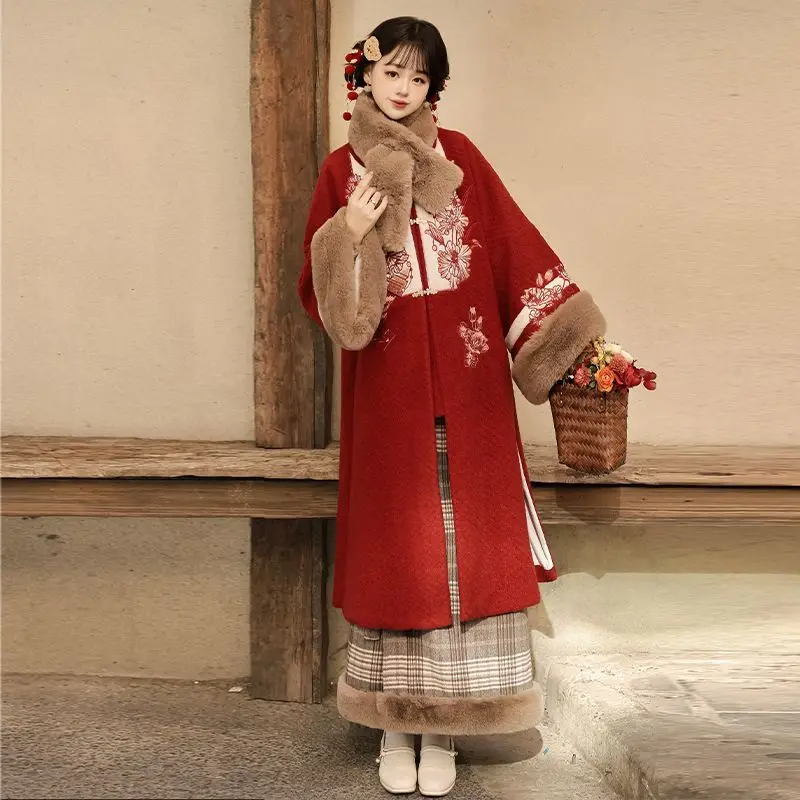 سترة صوف صينية أصلية جديدة للسيدات من Hanfu لعام 2026 طقم تنورة منقوشة من الصوف السميك للخريف والشتاء ملابس صينية تقليدية