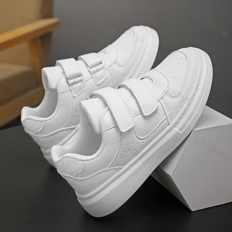 

Детские белые туфли, осенние новые легкие удобные туфли на мягкой подошве для девочек, уличные нескользящие износостойкие кроссовки для мальчиков