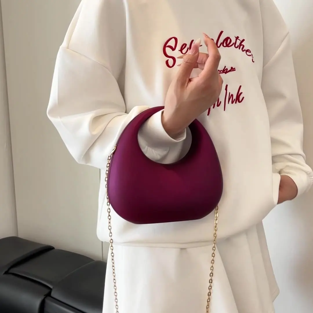 

Magnetic Buckle Acrylic Evening Clutch Bag Metal Frosted Texture Women's Handbags American Fashion Chain Cross body Box Bags