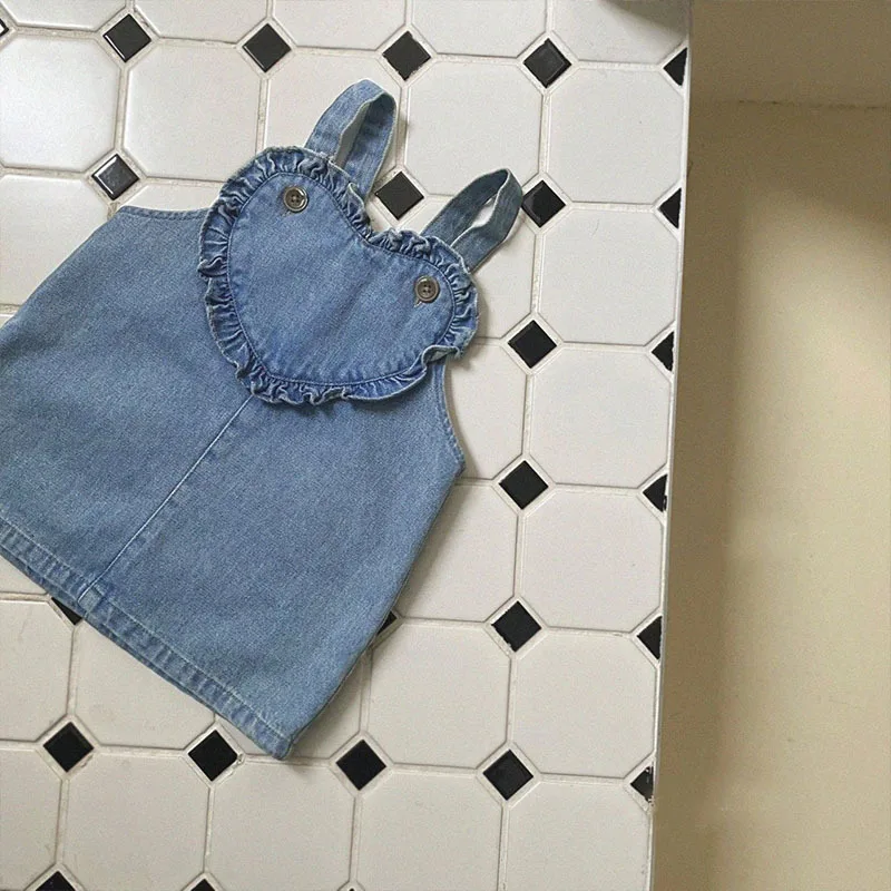 2025 Autumn New Girls Sleeveless Denim Dress Solid Baby Girl Cute Heart Strap Dress Infant Toddler Sweet Princess Vest Dress