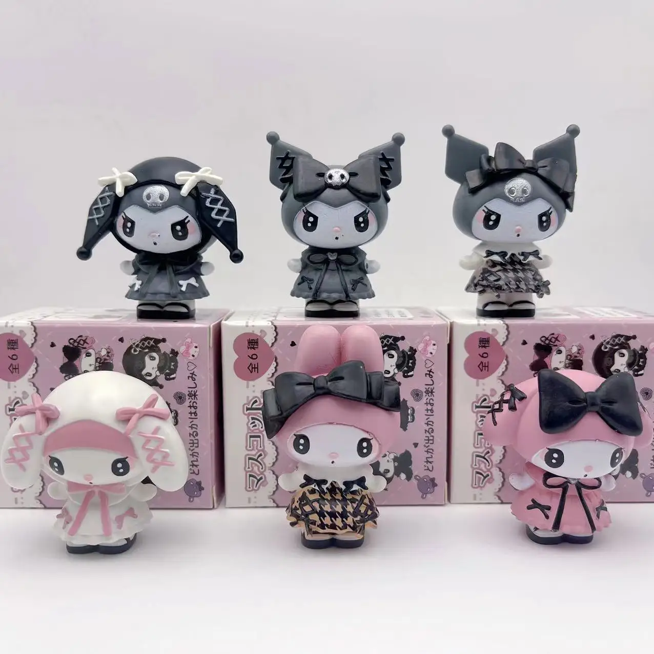 Sanrio Blind Box Kuromi My Melody Postać z kreskówki Figurki Lalki Torba niespodzianka Śliczny model Kolekcja fanów Zabawka