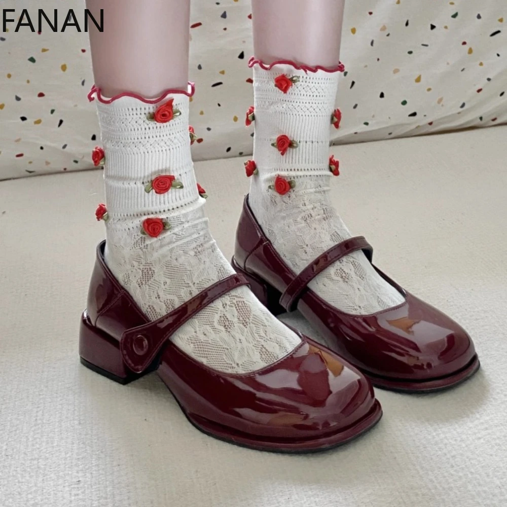 

Red Mary Jane Leather Shoes for Women 2025 New French Retro Mid-Heel College JK Leather Platform Flat Shoes Pumps