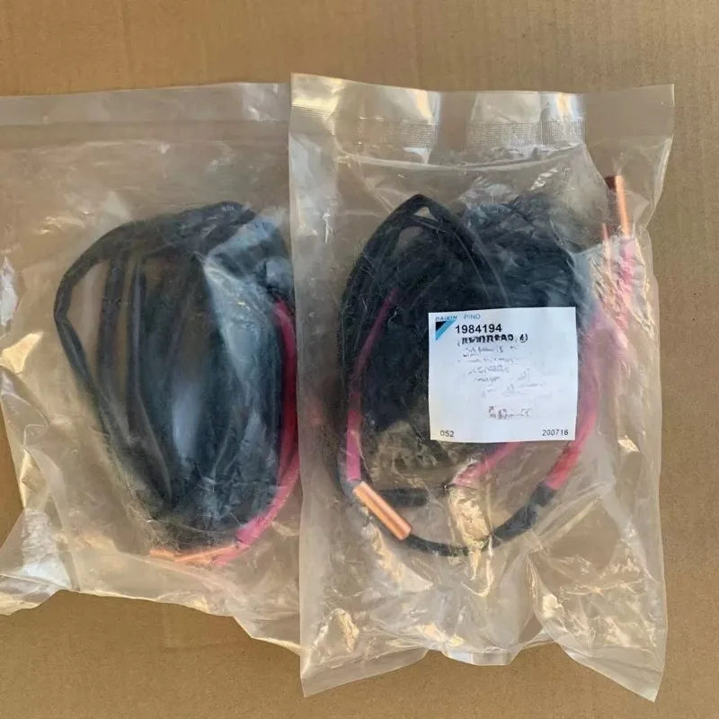 

Parts for V3 Multi-line Air Conditioning Exhaust Probe RZP350-450PY1 RHXYQ10-16SY1 Thermal Sensor
