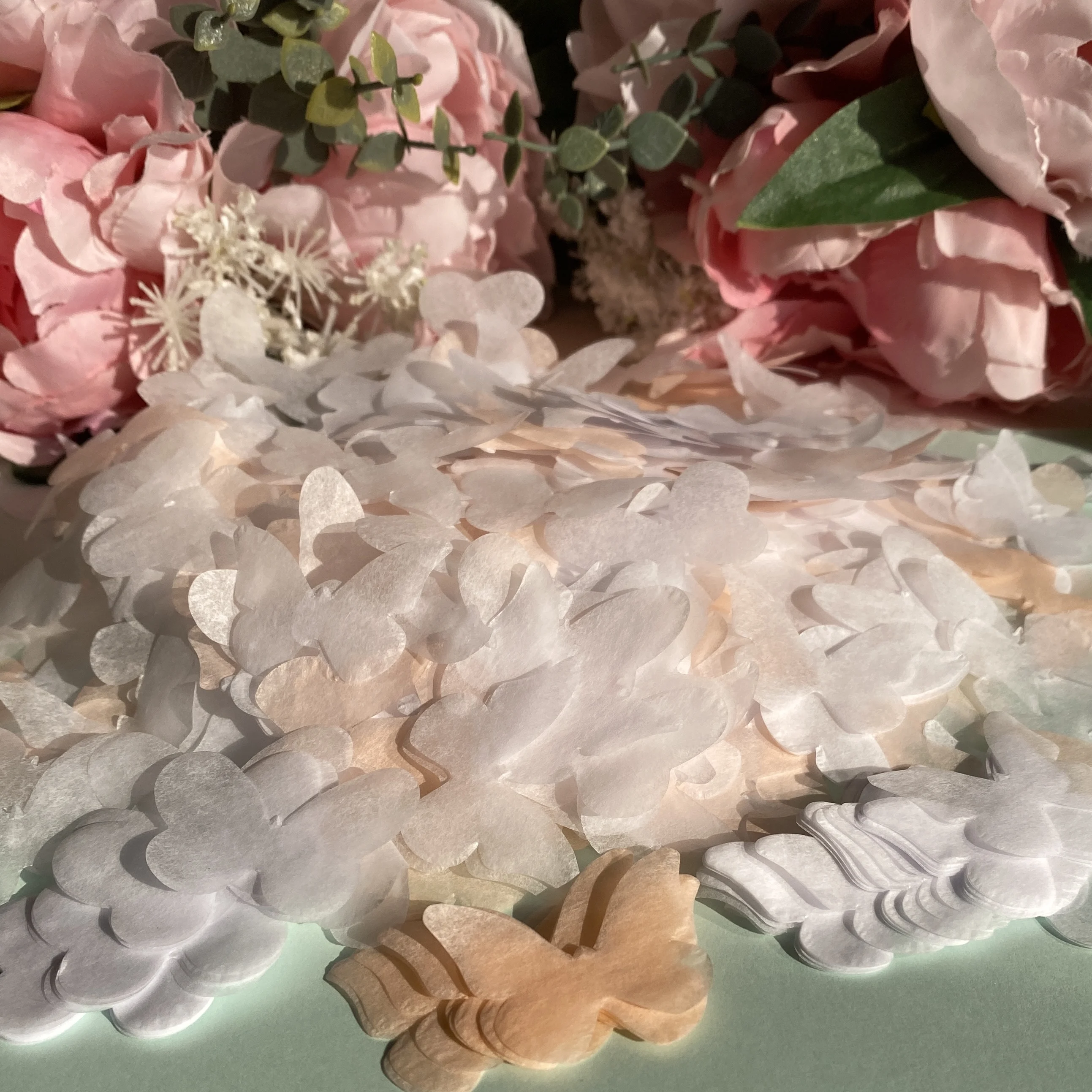 White Peach Mix Biodegradable Butterfly Wedding Confetti Eco friendly Throwing Confettis