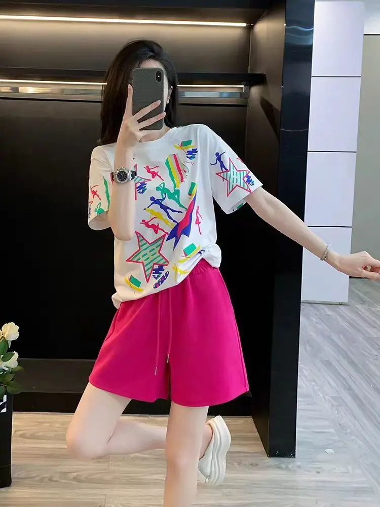 بدلة رياضية صيفية بتصميم مطبوع للنساء، طقم شورت جديد بأكمام قصيرة مكون من قطعتين لجعل أن يبدو نحيفًا وغير رسميًا