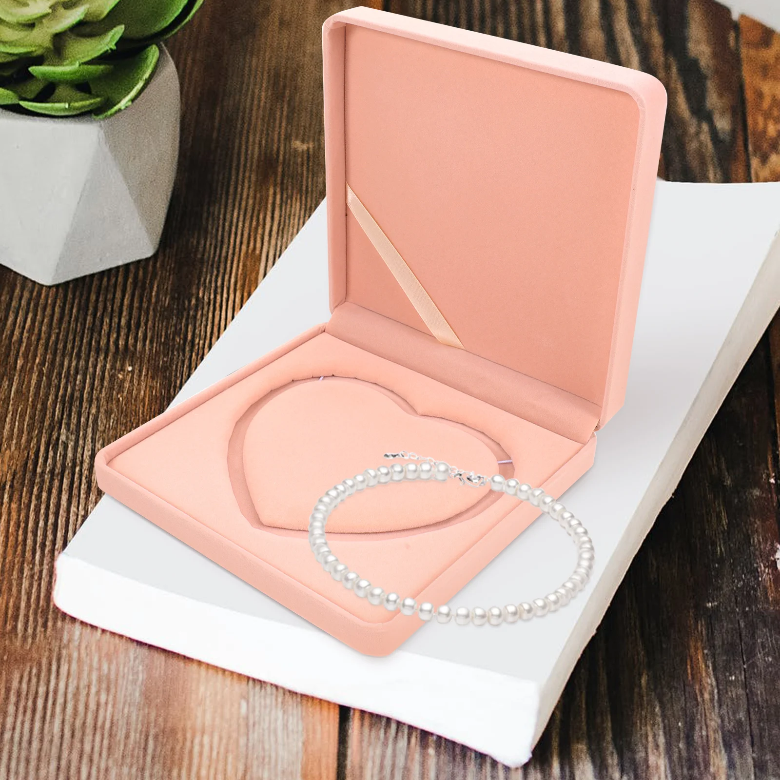 

Шкатулка для драгоценностей в форме сердца на флисовой подкладке, органайзер для ожерелья, чехол для хранения, небольшой компактный, легкий, винтажный стиль, изысканный портативный